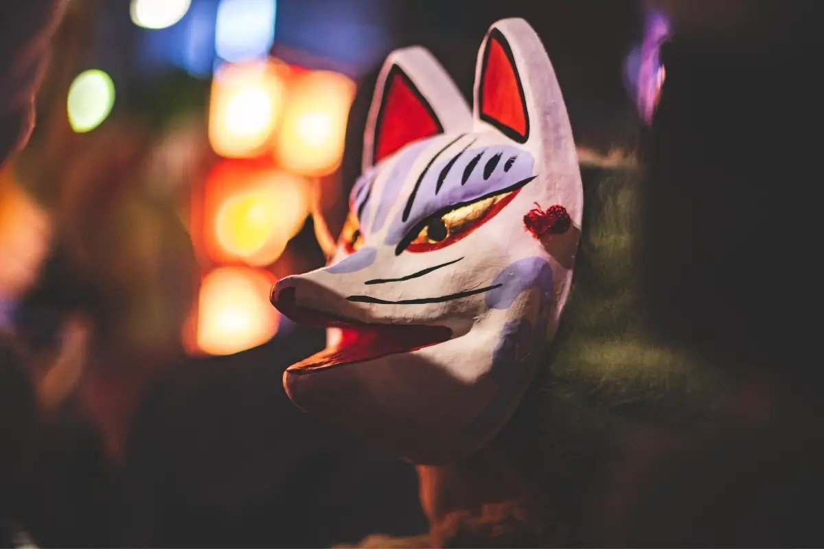 fox-mask-symbolism